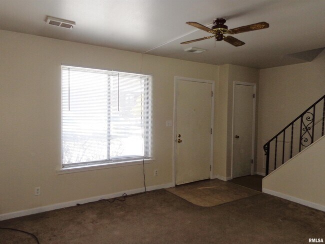 Building Photo - 4032 N Westport Ct