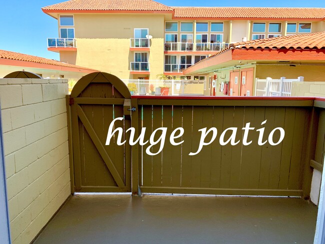 Studio Private Patio - 211 Crystal Cove Apts LLC