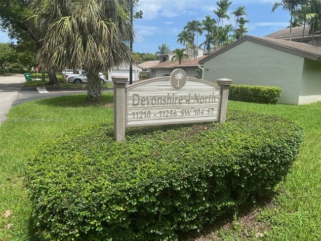 Building Photo - 11246 SW 104th St