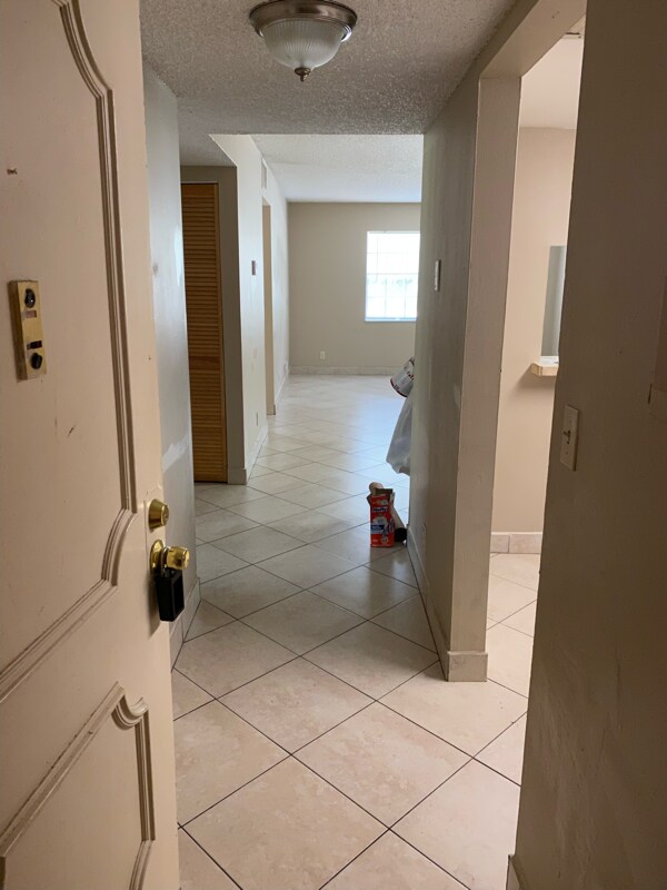 Building Photo - 10701 Royal Palm Blvd