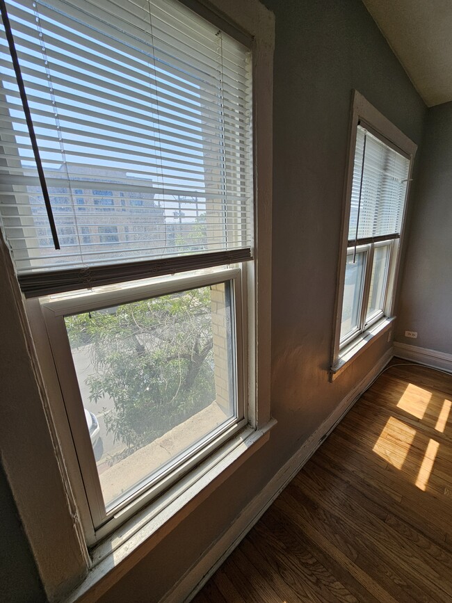 Building Photo - 4601 N Beacon St