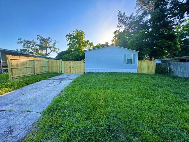 Foto del edificio - 4311 Savannah St