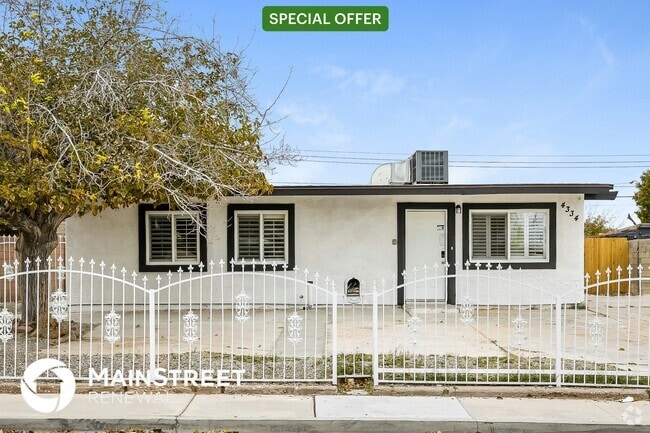 Building Photo - 4334 Cloverdale Ave