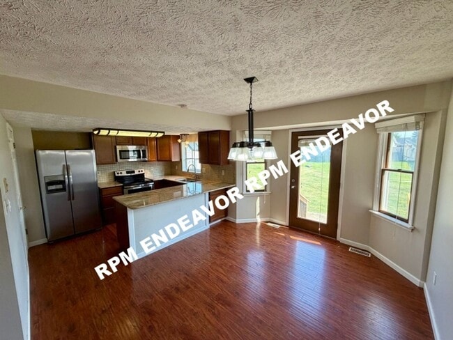 Building Photo - 1368 Deerfield Estates Dr