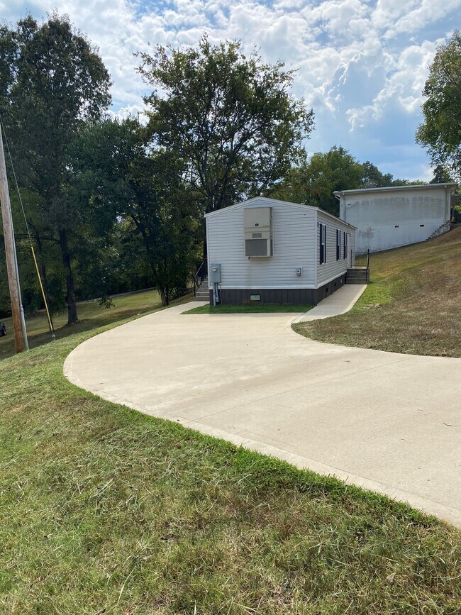 Foto del edificio - 2736 Palmyra Rd