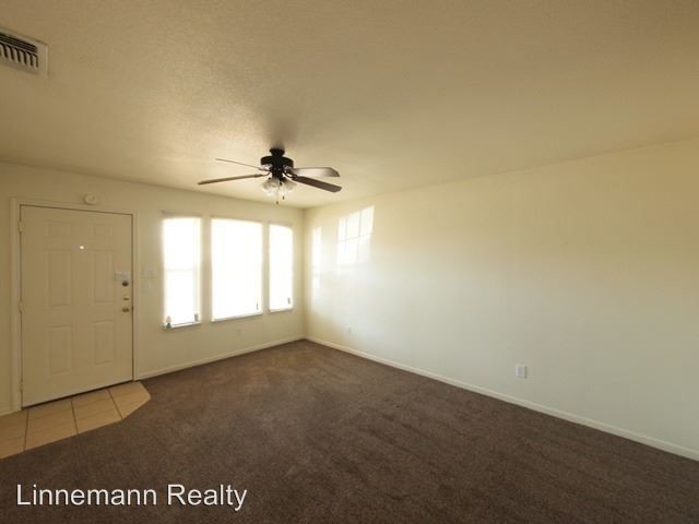 Building Photo - 2702 Seabiscuit Dr