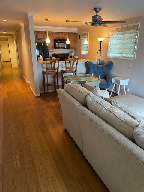 Foto del edificio - 4222 Beach Dr SW