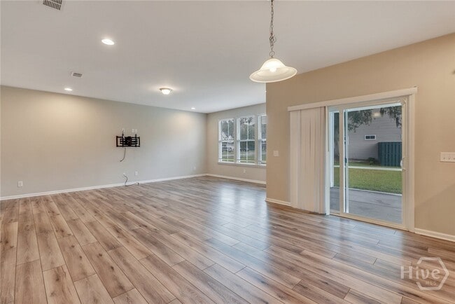 Foto del edificio - 580 Waybridge Way