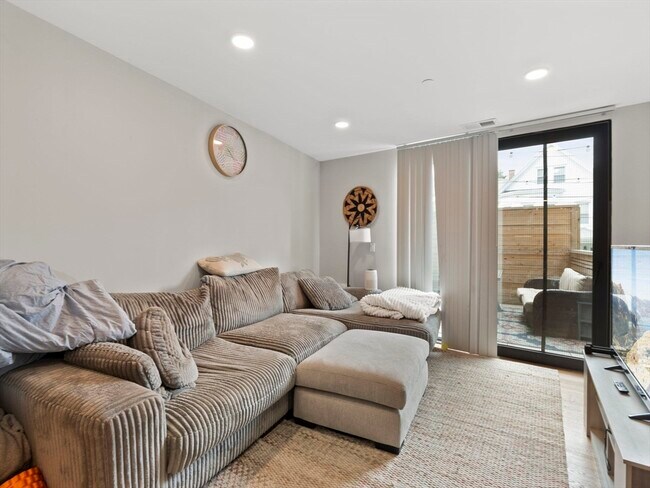 Foto del edificio - 9 Central St