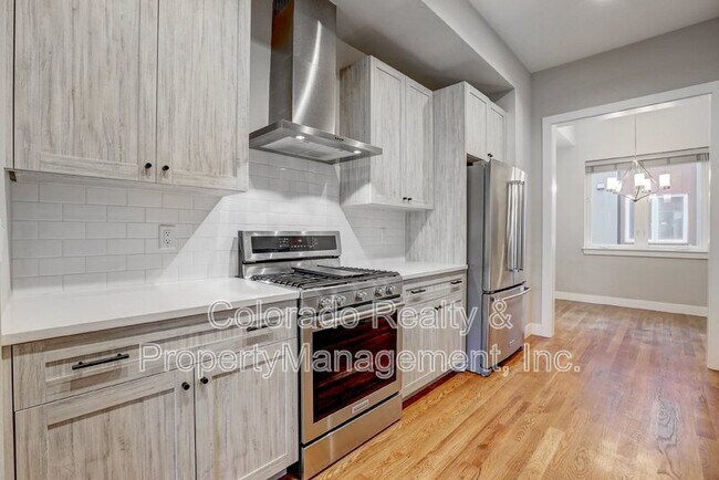 Building Photo - 927 Inca St
