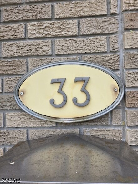 Foto del edificio - 33 Park Dr N