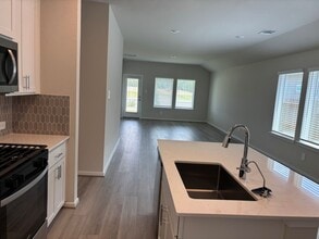 Building Photo - 14150 Granger Pointe Ln