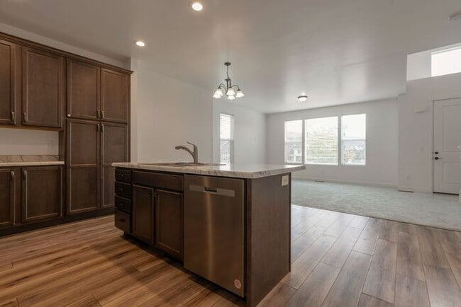 Building Photo - Beautiful Row End Townhouse w 2 car attached