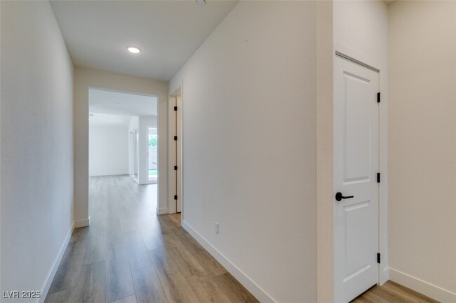 Building Photo - 759 Faircliff Ct