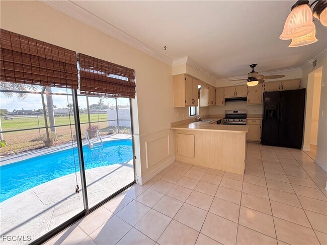 Foto del edificio - 7280 Pebble Beach Rd