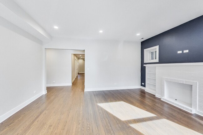 Foto del edificio - 6527 N Newgard Ave