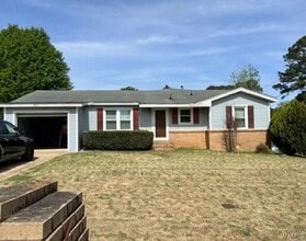Building Photo - 3416 36th Ct