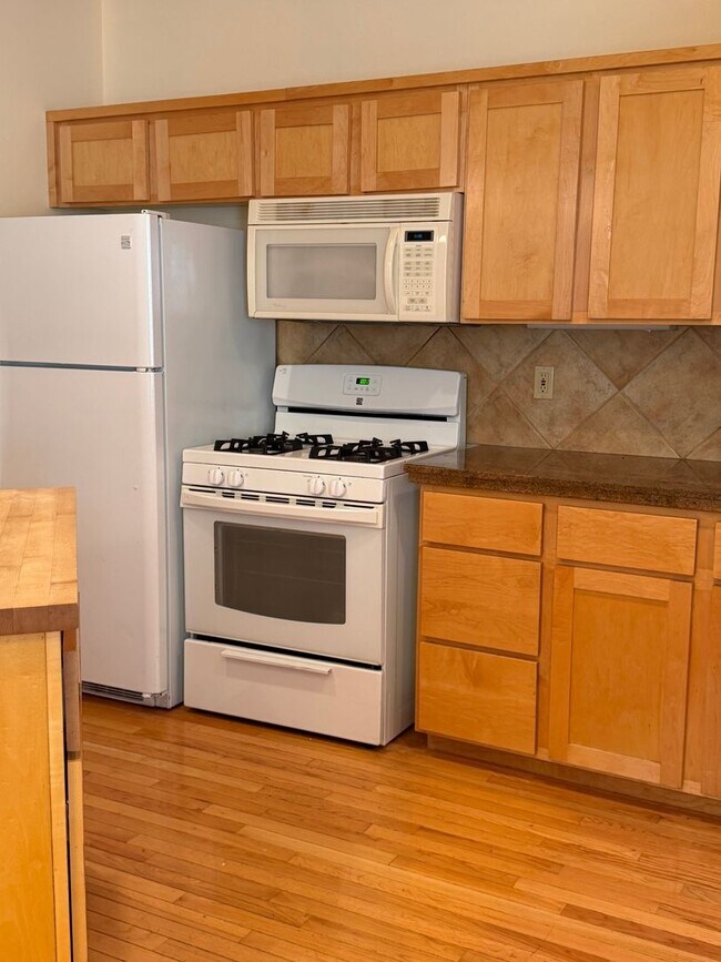 Foto del edificio - Long Term Lease in Tahoe Donner