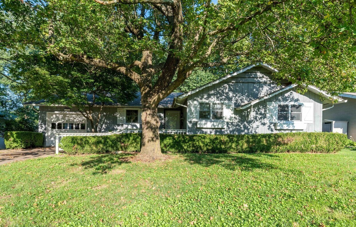 Foto principal - Available July 15!