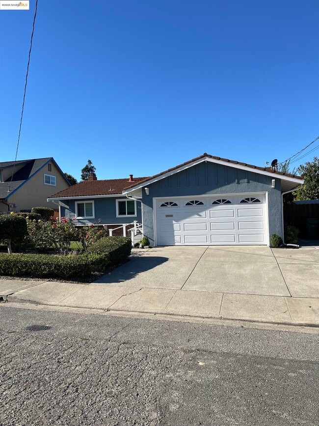 Building Photo - 941 Kittery Way