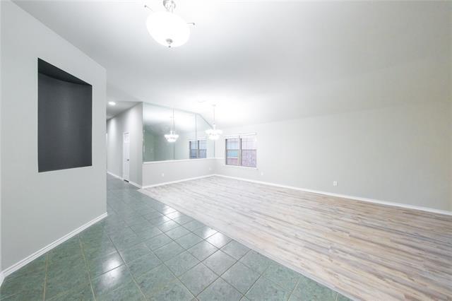 Building Photo - 2808 Bentwood Way