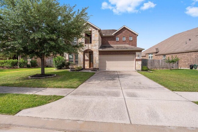 Foto del edificio - 18115 Fernwood Bend Dr