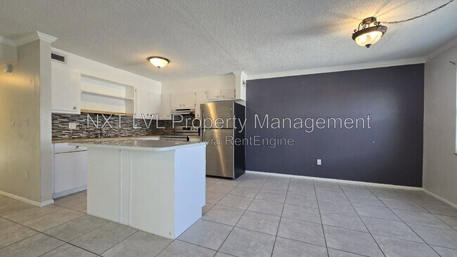 Foto del edificio - 6777 Winkler Rd
