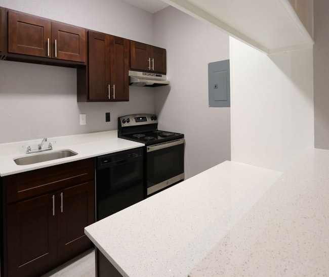 Photo - 8800 Westplace Dr Apartment