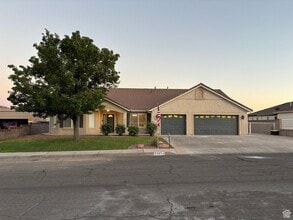 Building Photo - 2357 W 1620 N Cir