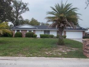 Building Photo - 126 Vanderford Rd N
