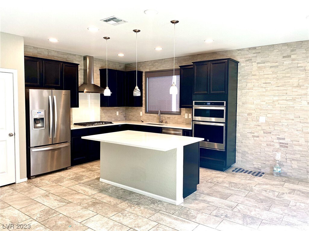 Building Photo - 9061 Field Maple St