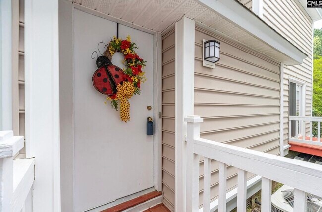 Foto del edificio - 105 River Bluff Ct