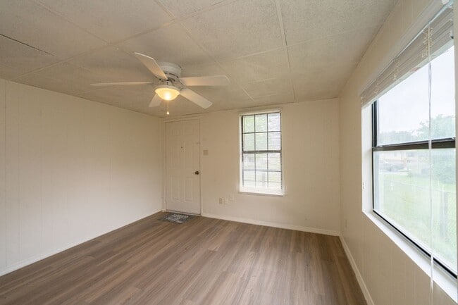 Photo - 6950 Lark Haven Ln Apartment