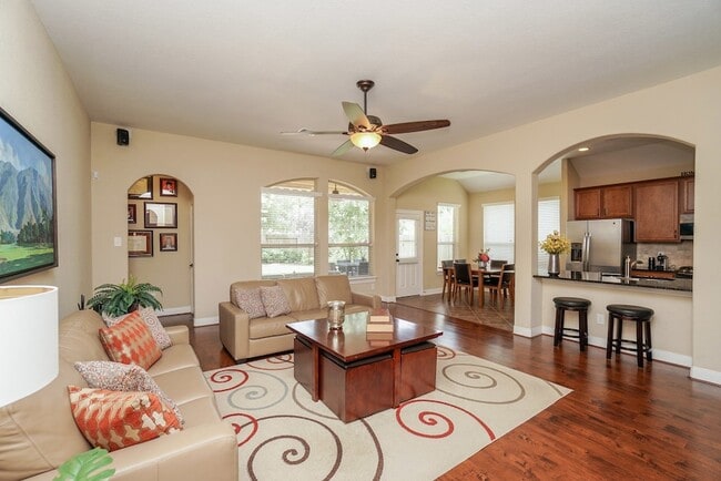 Foto del edificio - 6115 Sawland Dr