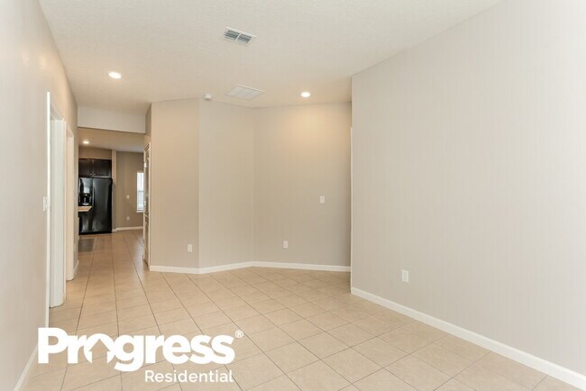 Building Photo - 10935 Ventnor Ave