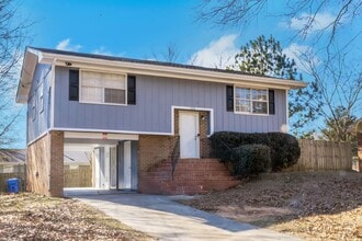 Building Photo - 4076 Doster St SW