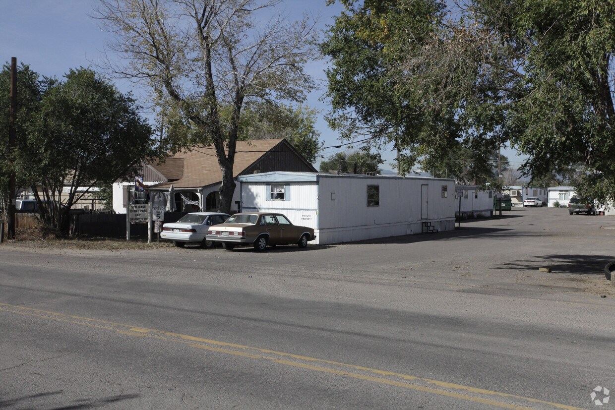New Image Mobile Park Apartments in Commerce City, CO