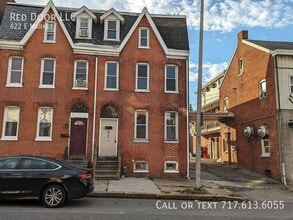 Building Photo - 622 E Market St