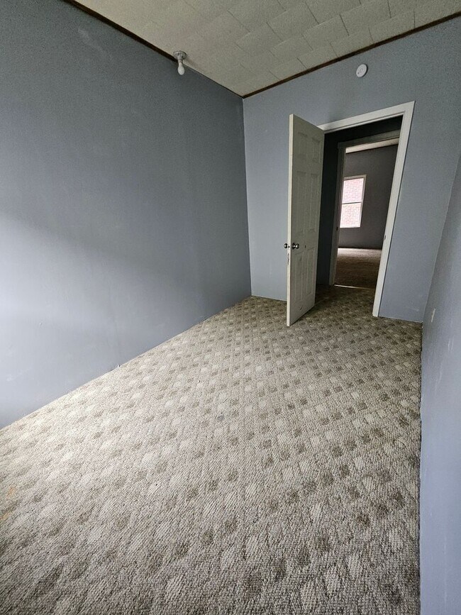 Foto del edificio - 515 E 5th St