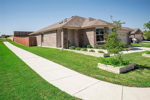 Building Photo - 16533 Club Springs Ln