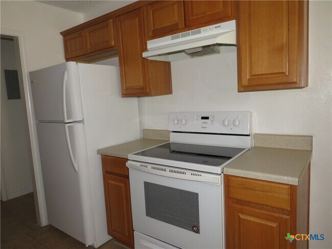 Foto del edificio - 910 Dryden Ave