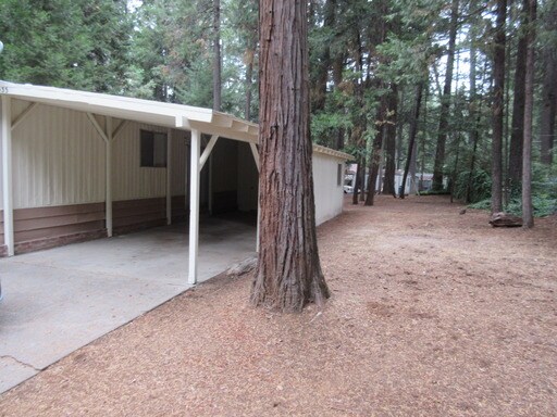Building Photo - 6433 Rosewood Dr