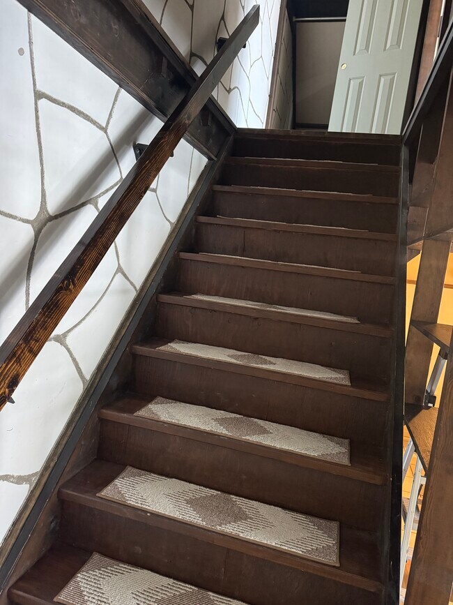 Foto del edificio - 571 Martha Ave