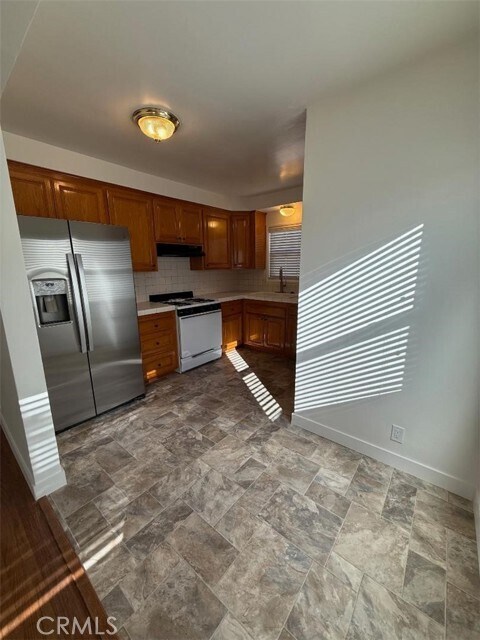 Building Photo - 2349 Revere Ave