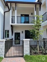 Building Photo - 4625 NW 83rd Path