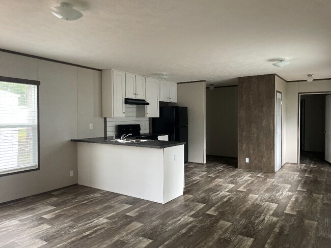 Foto del edificio - 1000 Pine Tree Cir