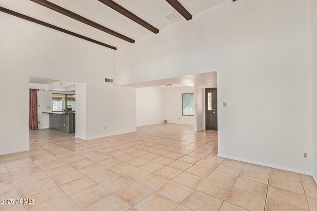 Foto del edificio - 16216 N 33rd Dr