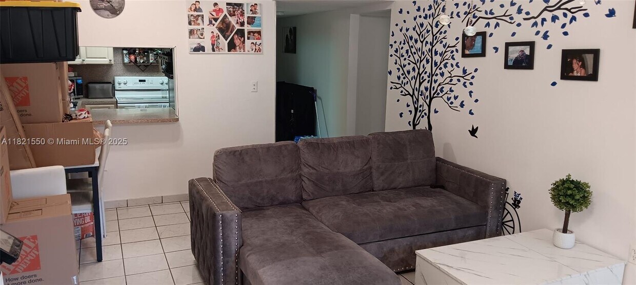 Foto principal - 1555 W 44th Pl