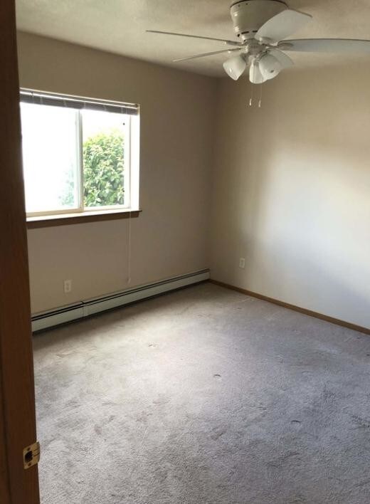Building Photo - 4115 W Newcomb Dr 103