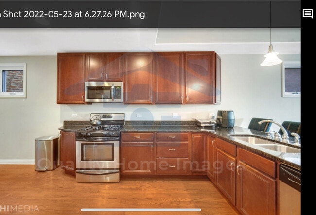 Building Photo - 6446 S Dorchester Ave